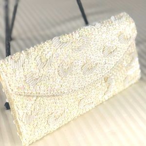 Vintage beaded clutch / Hong Kong